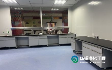 在檢驗(yàn)科裝修過程中，有哪些常見的挑戰(zhàn)和解決方法？